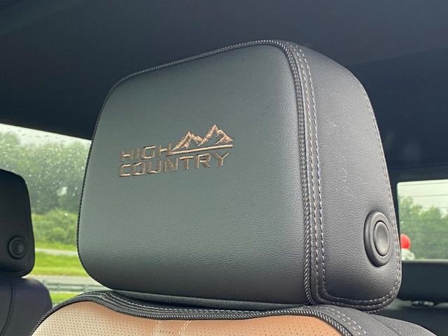 New 2025 Chevrolet Silverado 1500 High Country w/ Technology Package image 11