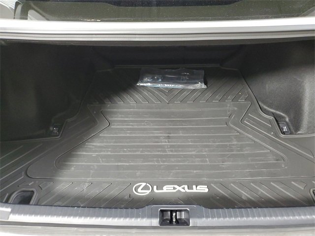 Used 2023 Lexus IS 300 w/ Comfort Package image 8