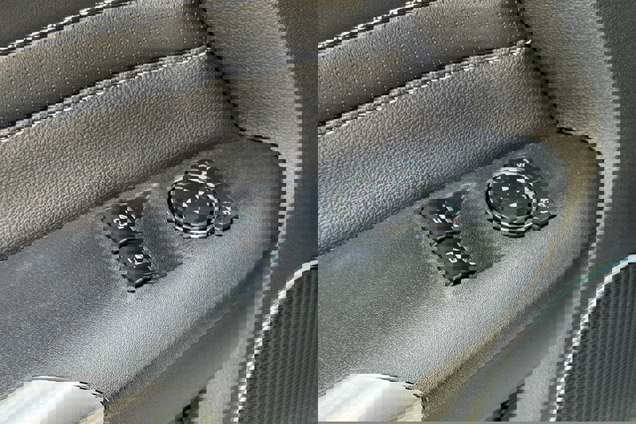 Used 2020 Ford Mustang Premium w/ Equipment Group 201A image 30