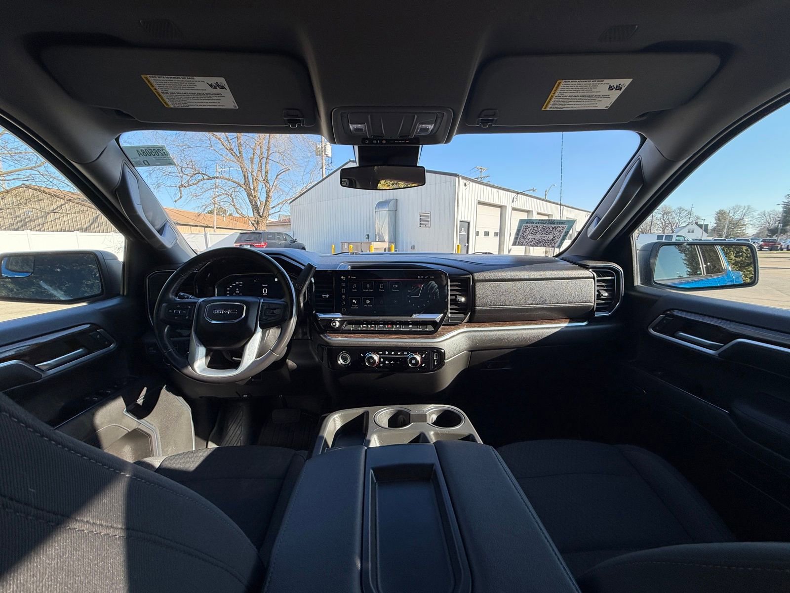 Used 2022 GMC Sierra 1500 Elevation w/ LPO, Elevation Black Package AWD/4WD image 28