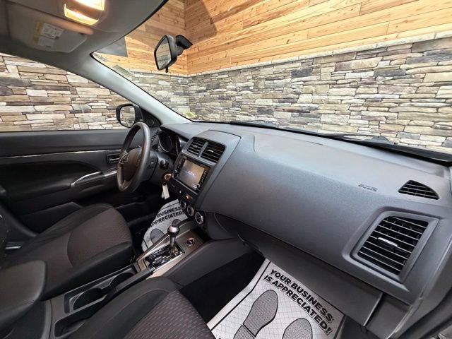 Used 2019 Mitsubishi Outlander Sport ES AWD/4WD image 13