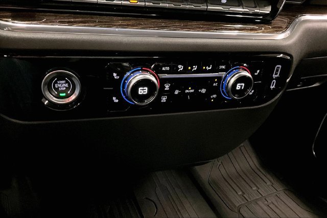 Used 2023 GMC Sierra 1500 Elevation w/ LPO, Elevation Black Package AWD/4WD image 28