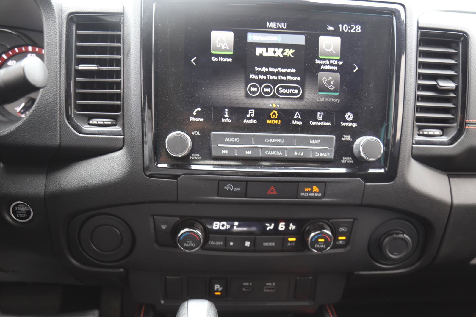 Used 2024 Nissan Frontier Pro-X w/ Technology Package image 10