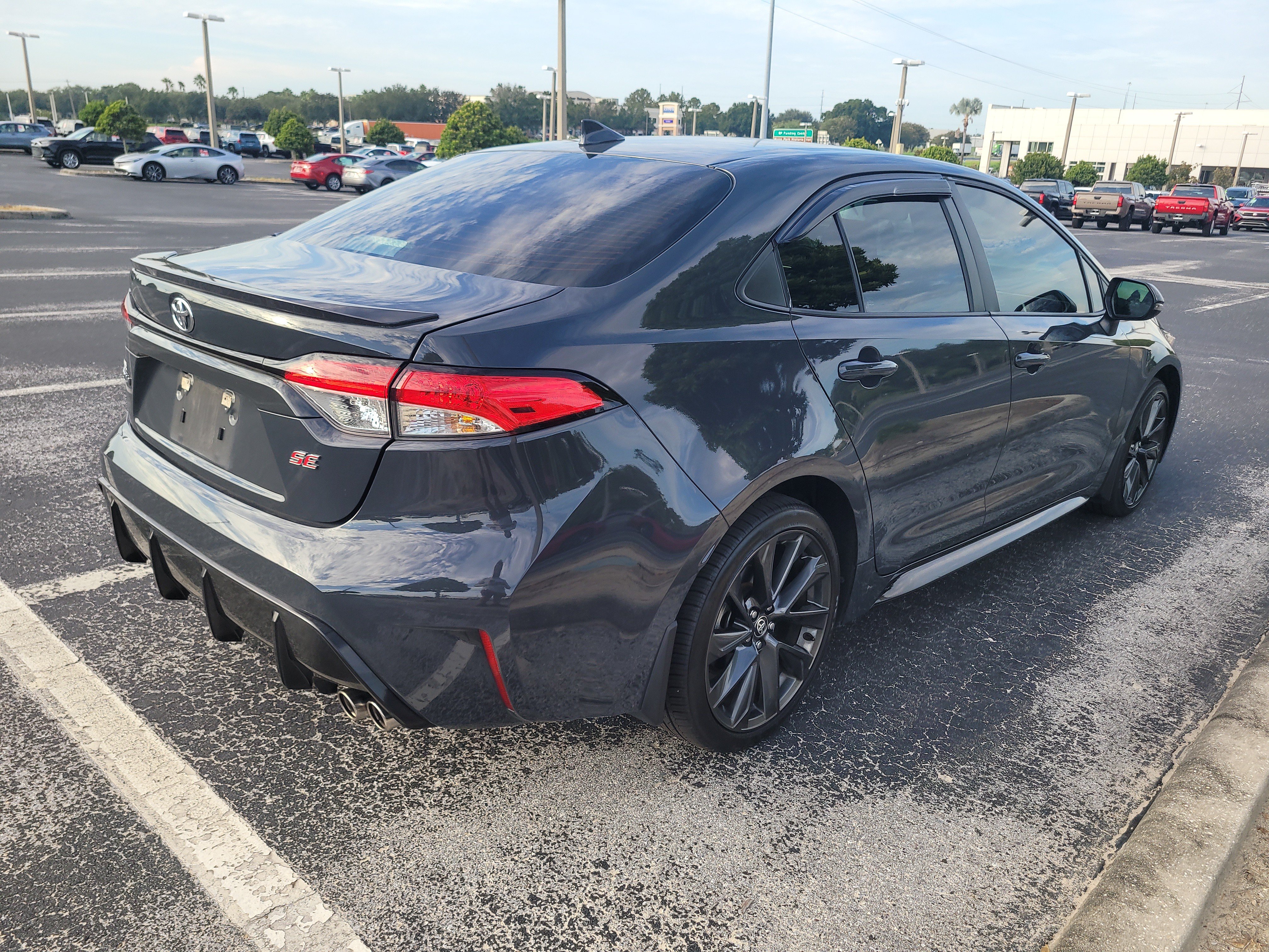 Certified 2024 Toyota Corolla SE FWD image 7