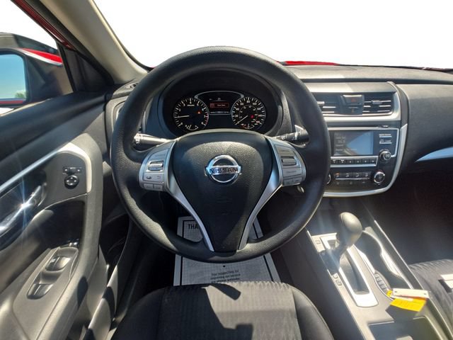 Used 2018 Nissan Altima 2.5 S w/ S Convenience Package FWD image 12