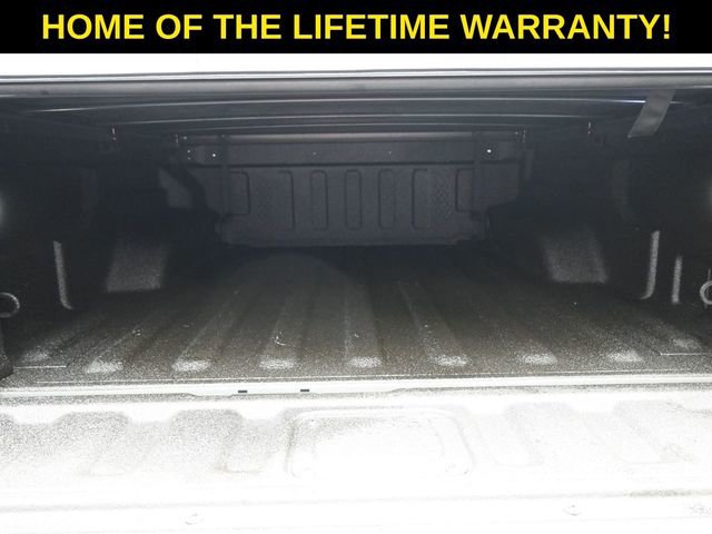 Used 2023 Jeep Gladiator Rubicon w/ Cold Weather Group image 39