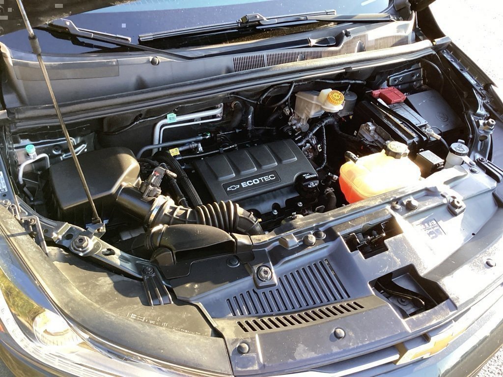 Used 2019 Chevrolet Trax LT image 17