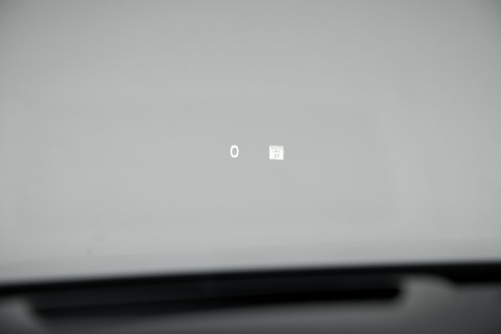 New 2026 Volvo V60 B5 Cross Country Ultra w/ Climate Package image 12