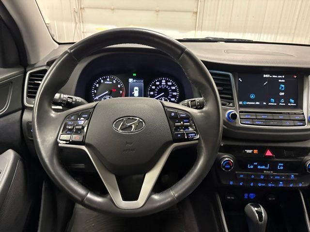 Used 2018 Hyundai Tucson Limited w/ Ultimate Package 02 AWD/4WD image 14
