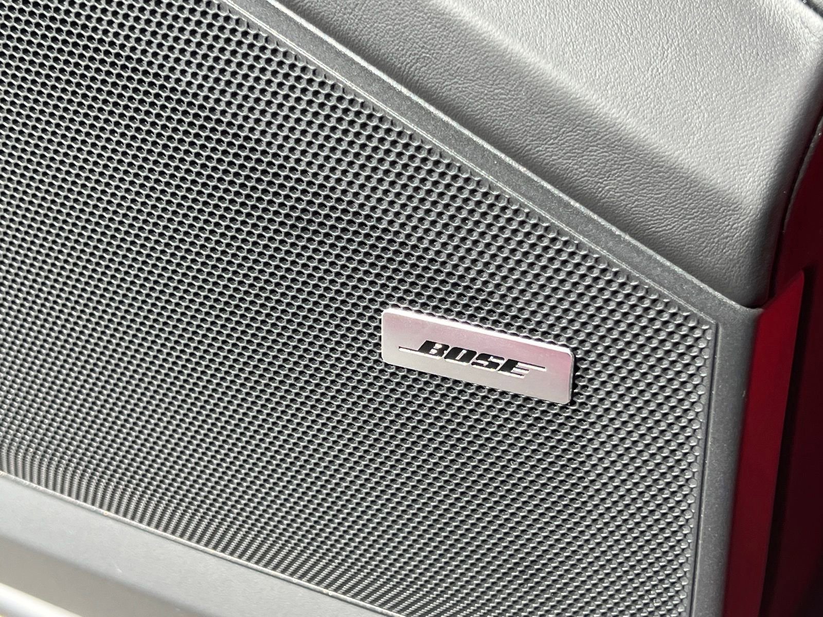 New 2026 Porsche Cayenne GTS image 33