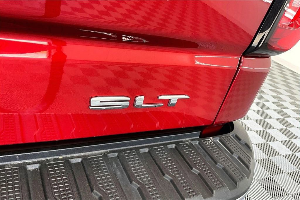 Used 2023 GMC Sierra 1500 SLT w/ SLT Premium Plus Package image 8