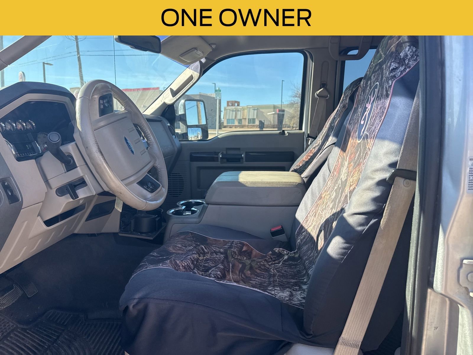 Used 2010 Ford F350 Lariat image 10