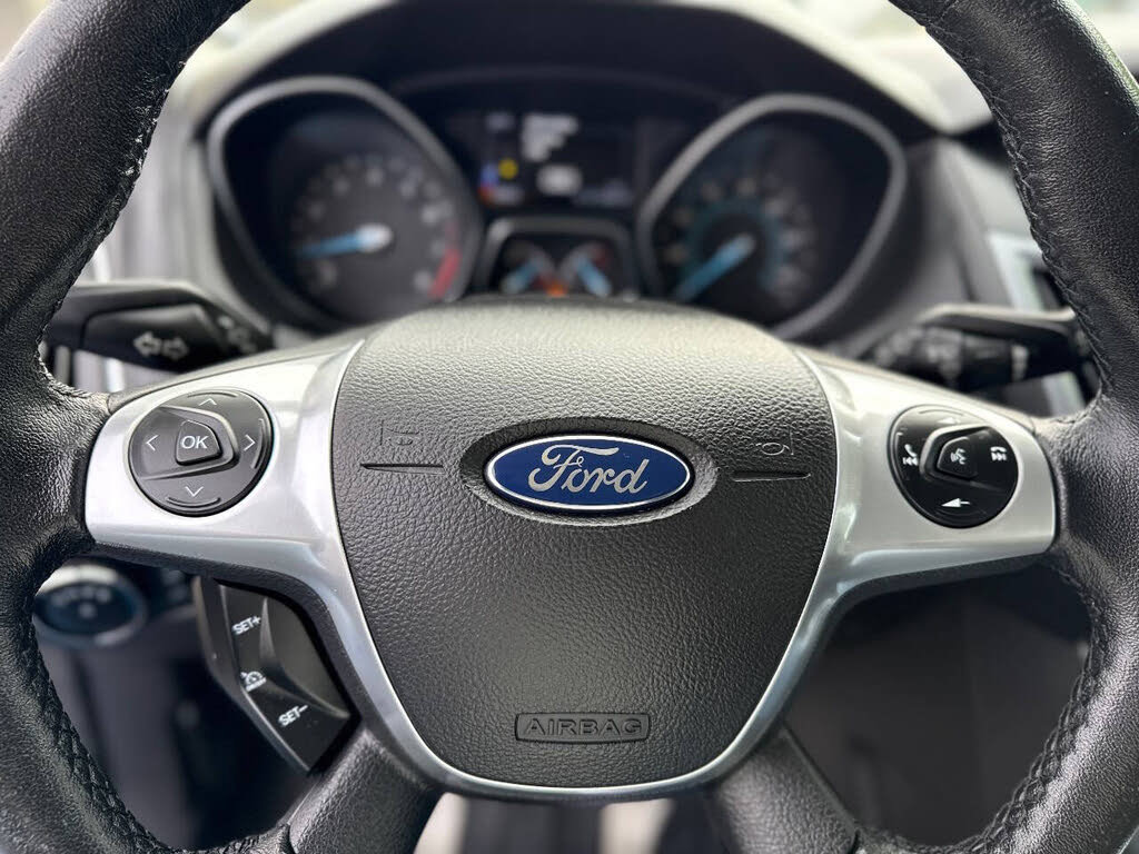 Used 2014 Ford Focus Titanium image 41