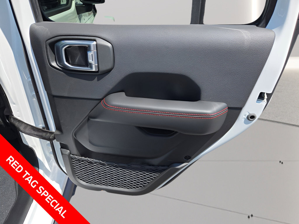 New 2026 Jeep Wrangler Unlimited Rubicon AWD/4WD image 7
