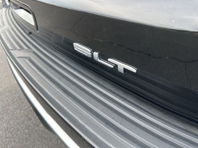 Used 2024 GMC Yukon SLT AWD/4WD image 38