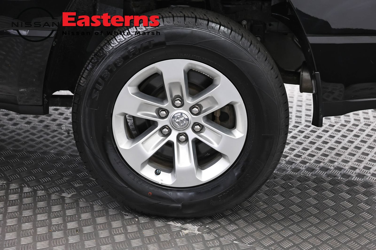 Used 2024 RAM 1500 Laramie RWD image 32