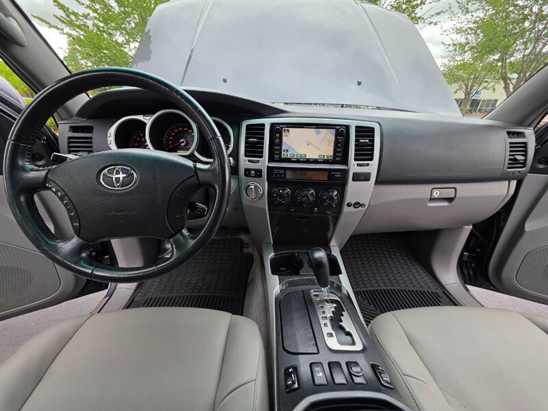 Used 2005 Toyota 4Runner Limited AWD/4WD image 17