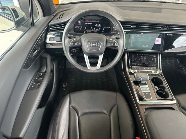 Used 2023 Audi Q7 2.0T Premium Plus w/ Premium Plus Package image 11