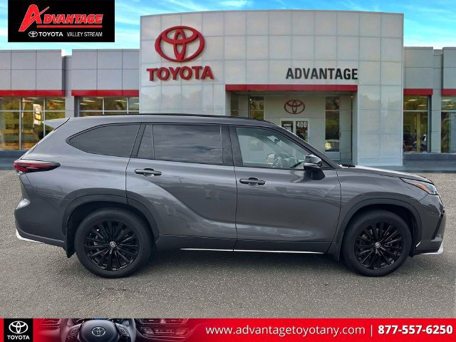 Used 2024 Toyota Highlander XSE AWD/4WD image 5