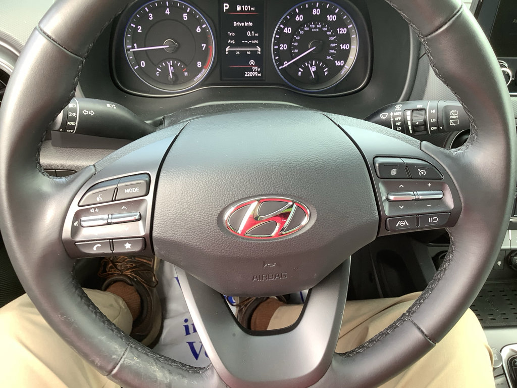 Used 2023 Hyundai Kona SEL w/ Convenience Package image 16