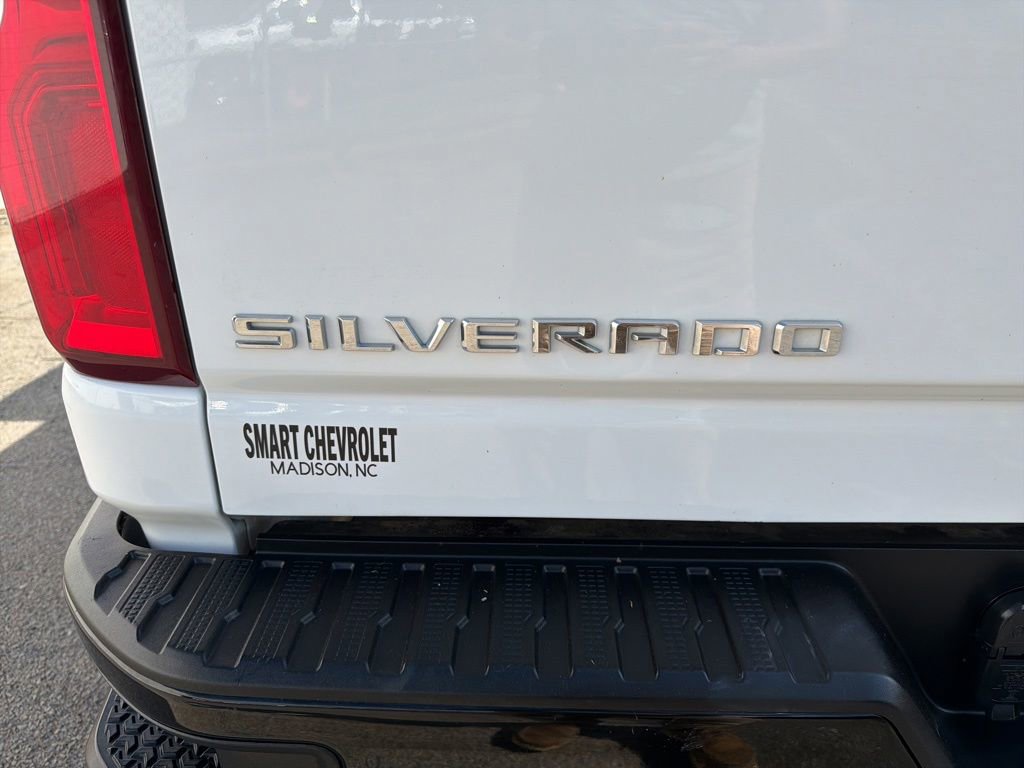 Used 2021 Chevrolet Silverado 2500 Custom w/ Custom Value Package RWD image 15