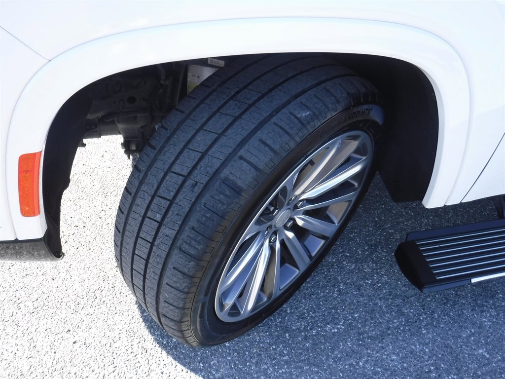 Used 2023 Jeep Grand Wagoneer L Series II image 26