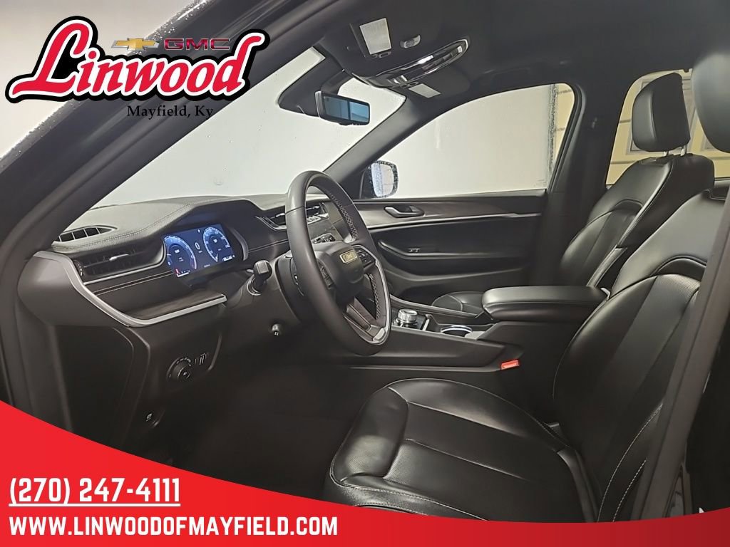 Used 2024 Jeep Grand Cherokee L Limited w/ Luxury Tech Group II image 12