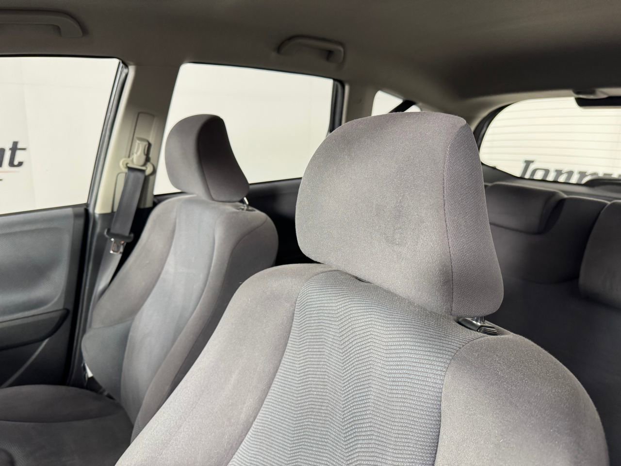 Used 2013 Honda Fit image 2