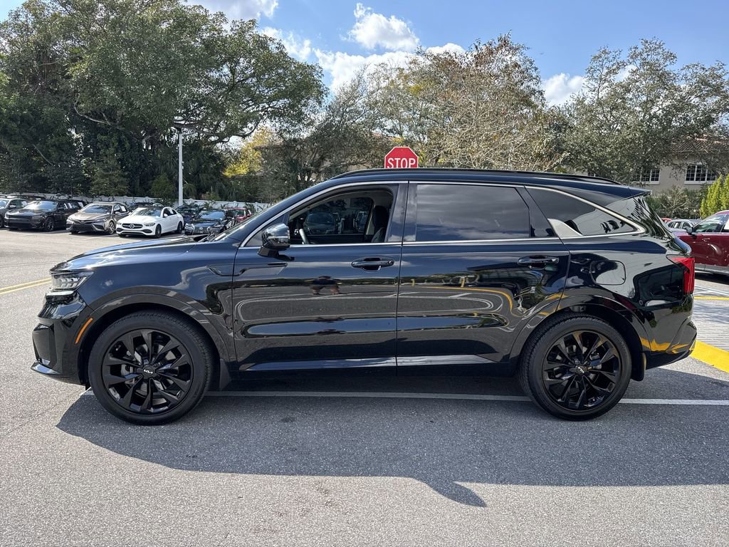 Used 2022 Kia Sorento SX image 12