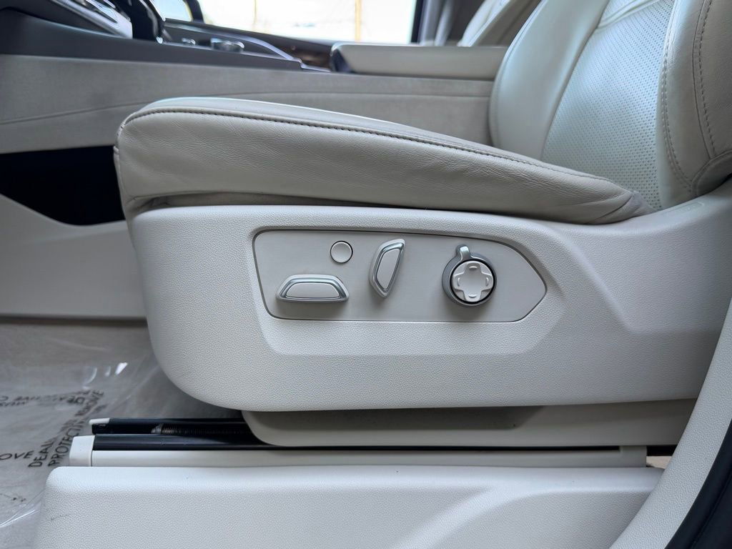 Used 2021 Cadillac Escalade ESV Sport Platinum AWD/4WD image 27