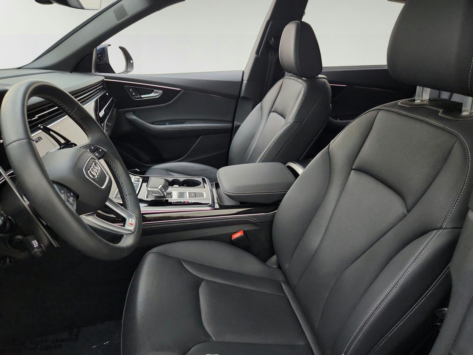 Used 2025 Audi Q8 Premium Plus AWD/4WD image 11