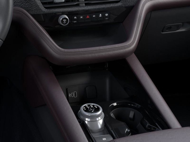 New 2026 Ford Explorer Platinum image 7