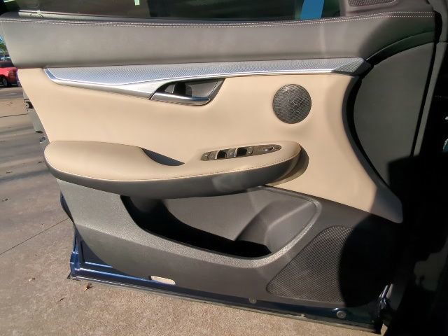 Used 2021 INFINITI QX50 Luxe image 14