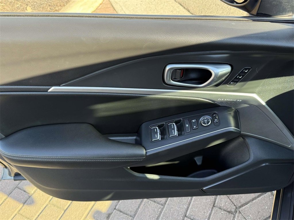 Used 2024 Acura Integra A-Spec image 9