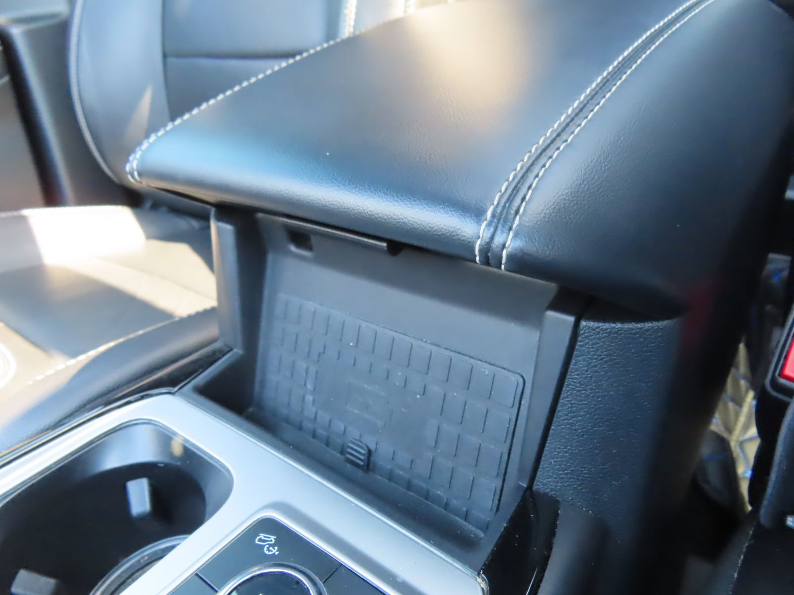 Used 2021 Ford Explorer ST w/ Equipment Group 401A image 31