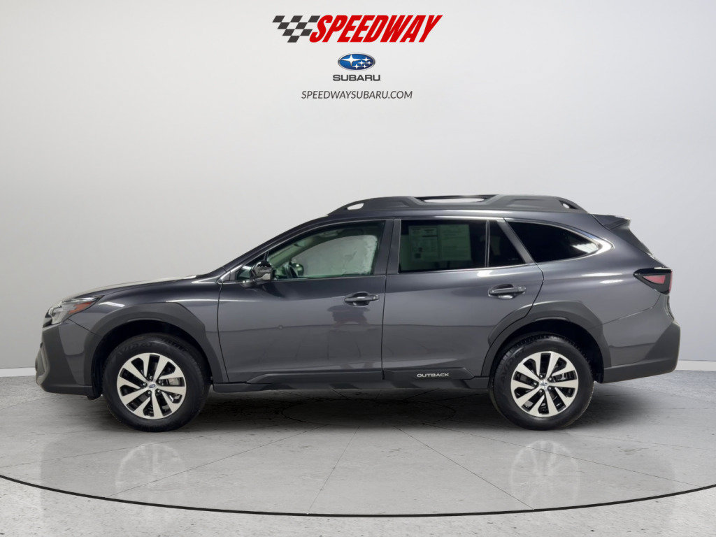 Certified 2025 Subaru Outback Premium AWD/4WD image 10