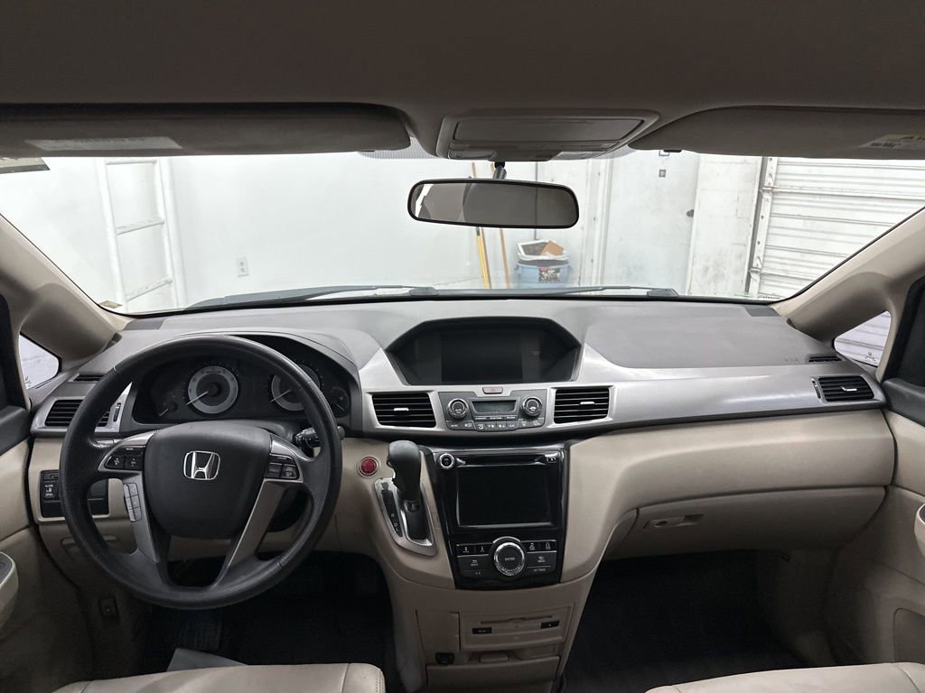 Used 2016 Honda Odyssey SE image 13