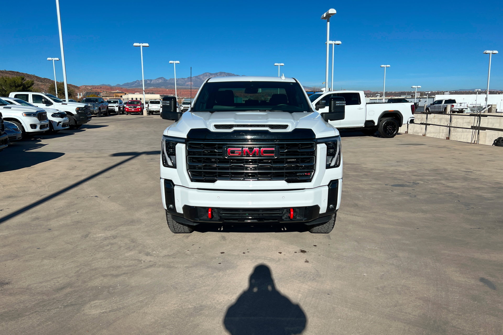 Certified 2025 GMC Sierra 2500 AT4 image 9