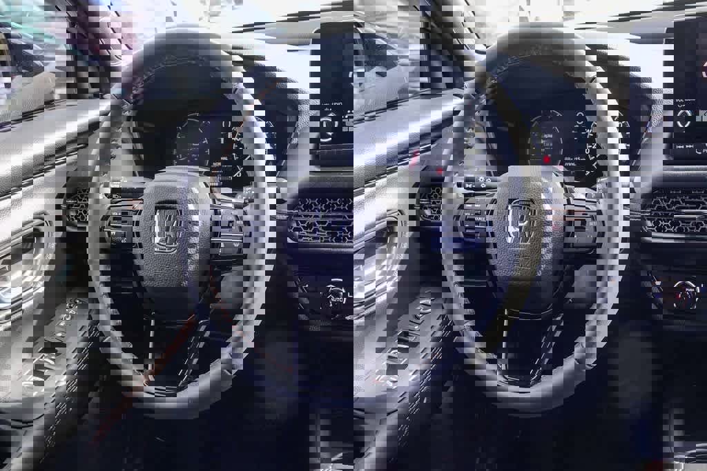 Used 2024 Honda HR-V Sport image 14