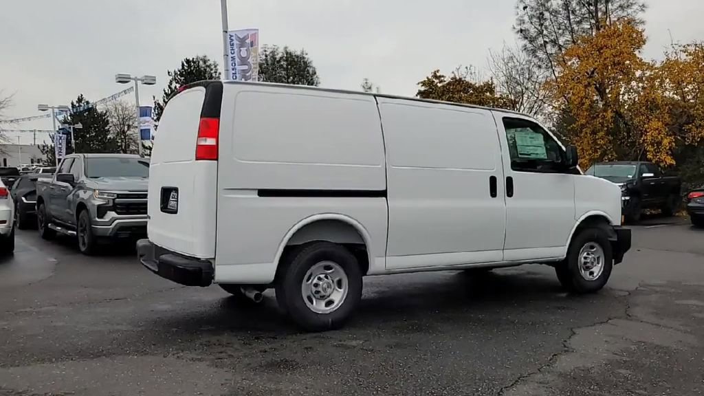 New 2025 Chevrolet Express 2500 w/ Driver Convenience Package image 9