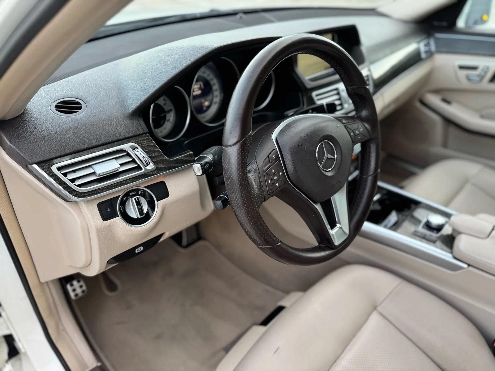 Used 2015 Mercedes-Benz E 350 Sedan image 15