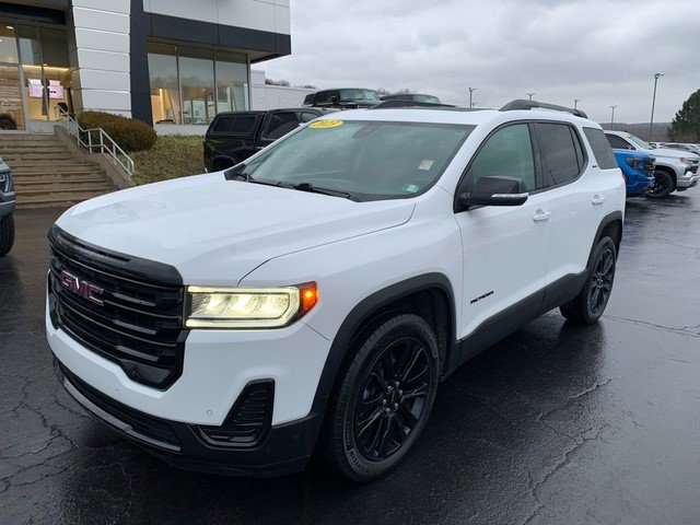 Certified 2023 GMC Acadia SLE w/ Driver Convenience Package image 9