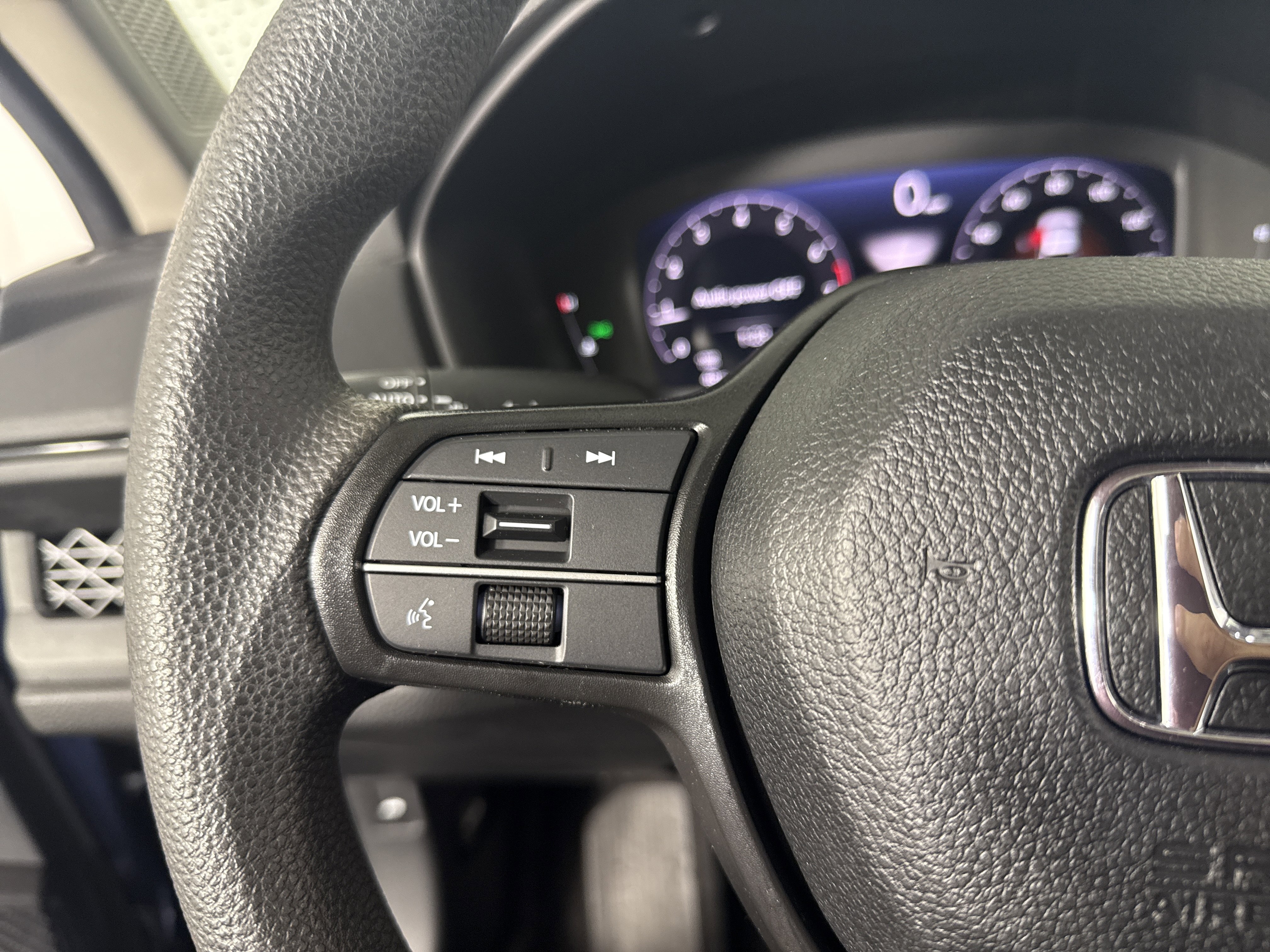 Certified 2023 Honda Accord EX image 26