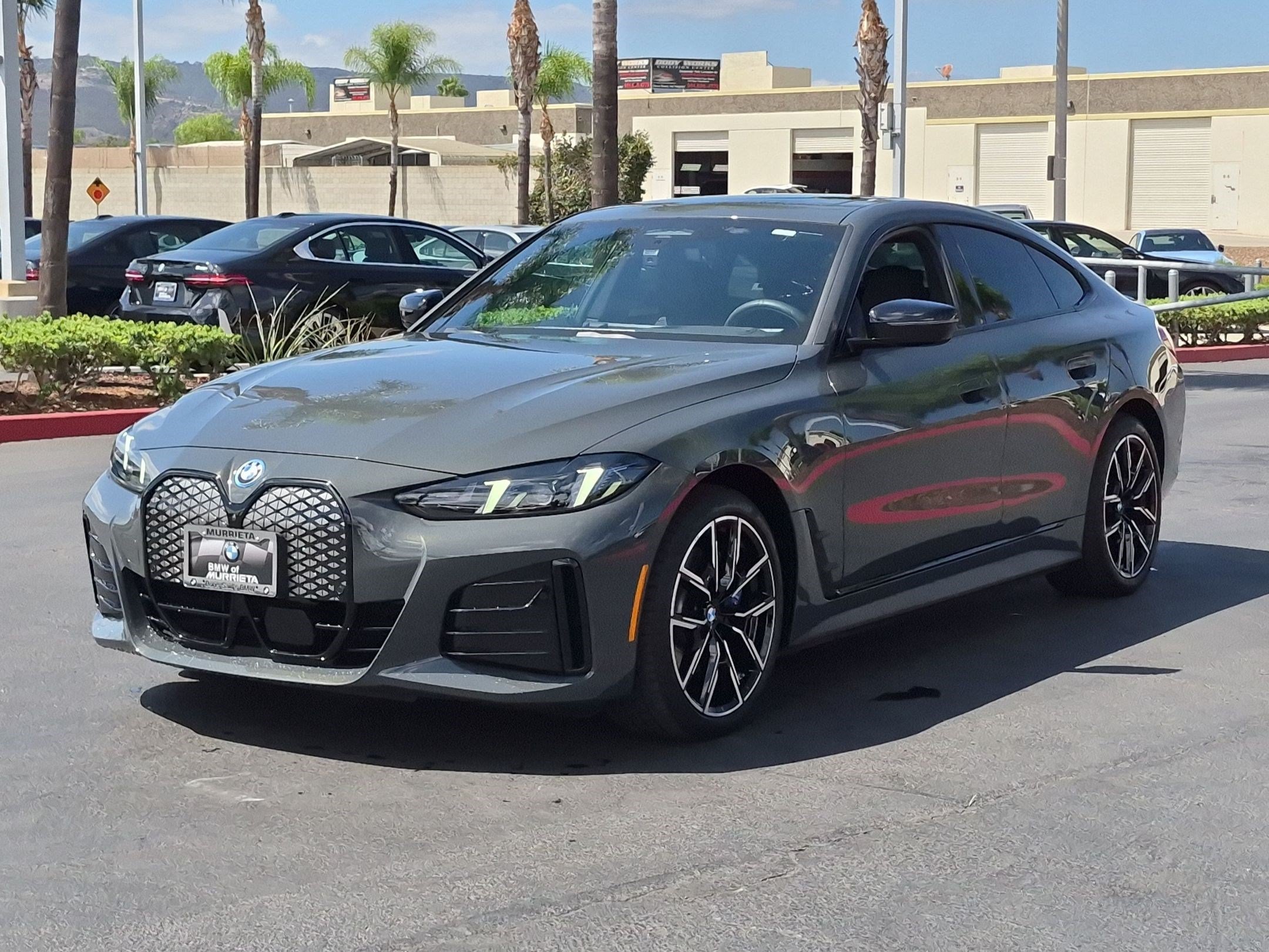 Used 2025 BMW i4 xDrive40i w/ M Sport Package AWD/4WD image 5