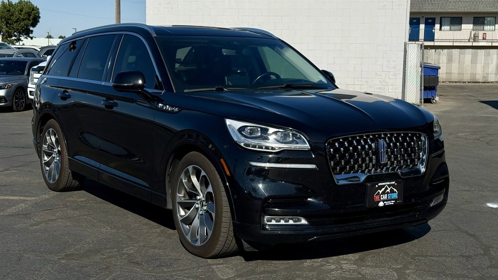 Used 2020 Lincoln Aviator Grand Touring w/ Equipment Group 302A image 3