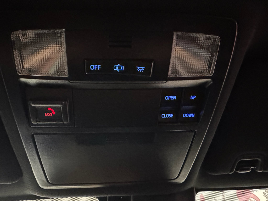 Used 2020 Toyota Tacoma TRD Sport w/ TRD Premium Sport Package image 17