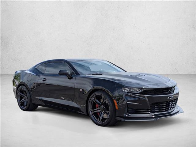 Used 2019 Chevrolet Camaro SS image 3