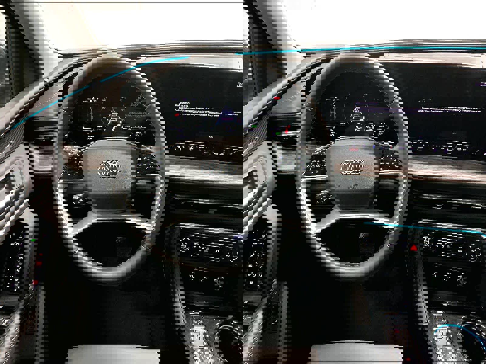 Used 2025 Audi Q5 Premium Plus w/ Premium Plus image 8