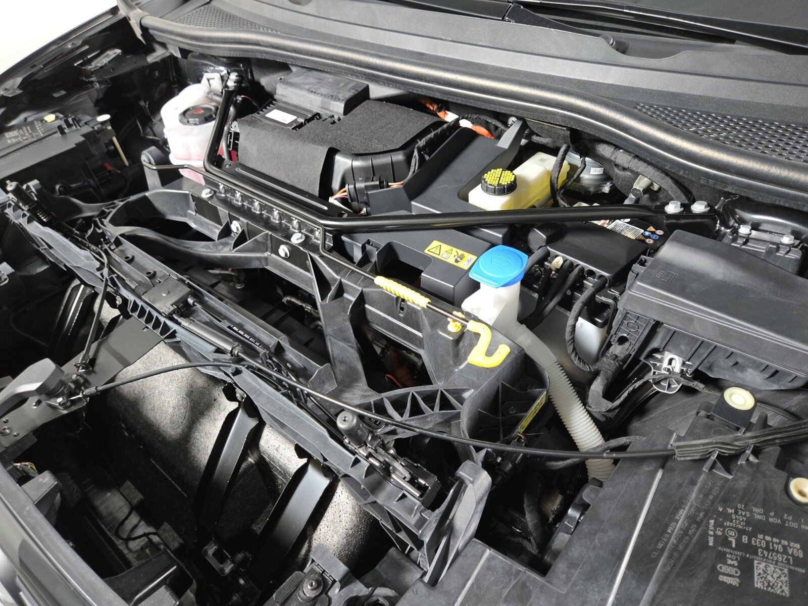 Used 2022 Audi Q4 e-tron Premium Plus w/ Premium Plus image 21