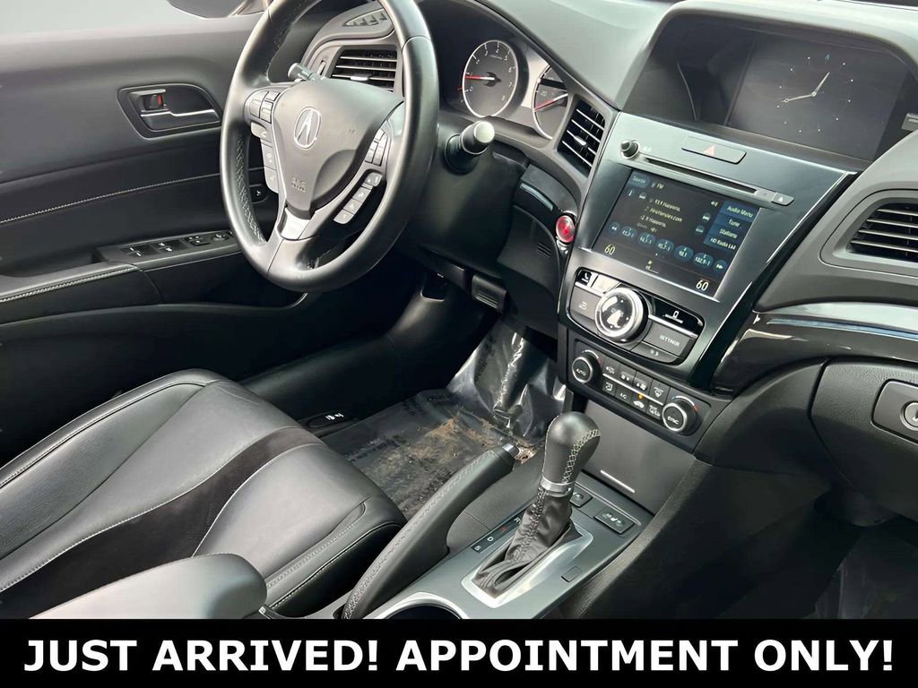 Used 2019 Acura ILX image 9